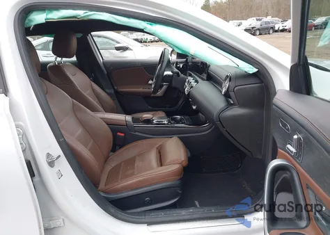 2019 Mercedes-Benz A 220 4Matic from USA, damaged, VIN WDD3G4FB1KW022782